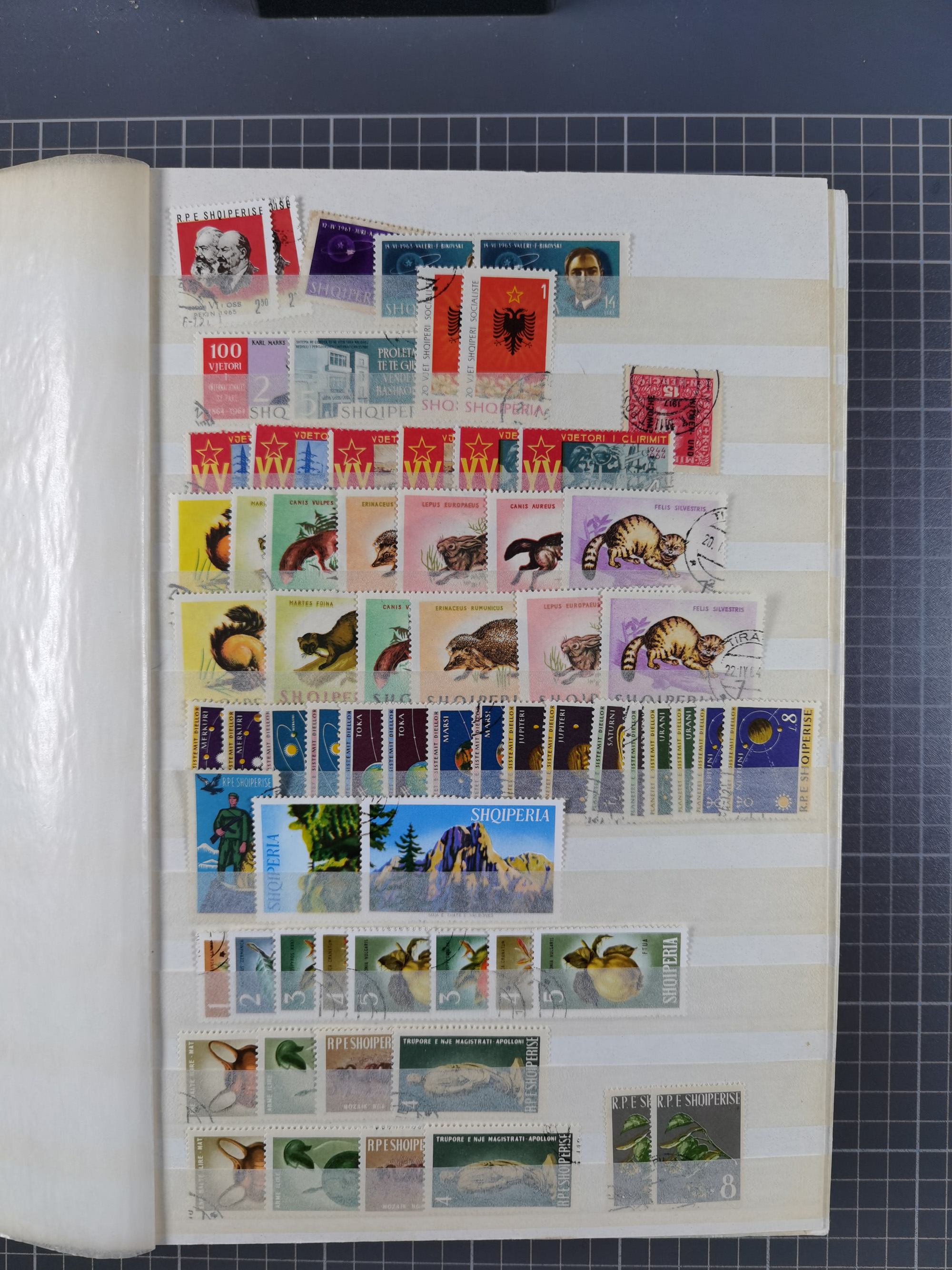 Lot 10002 - europe Albania -  Heinrich Koehler Auktionen Heinrich Köhler 389th Auction - Day 6 - Collections: Country Collections: Europe, General Collections, Airmail & Zeppelin, Thematics, Picture Postcards, Literature and Germany