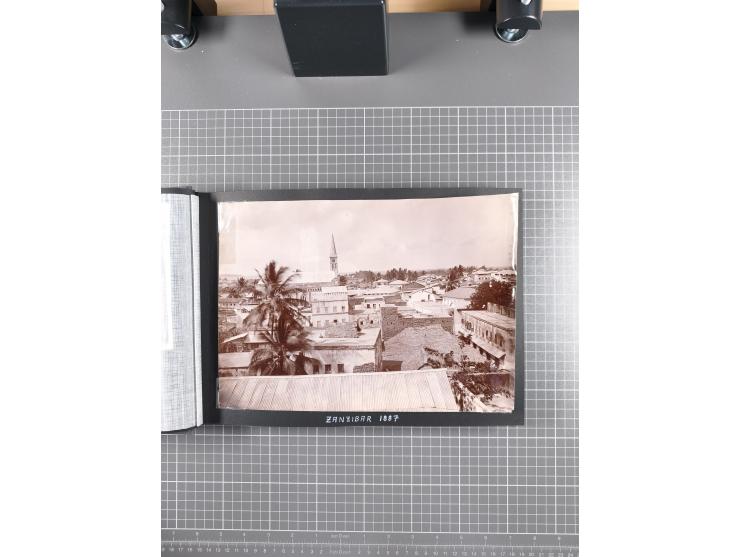 1887/1920, drei Fotoalben der Kaufmann-Familie Paul Devers aus DOA mit etlichen Original-Fotos und vielen Kopien, dabei u.a. 