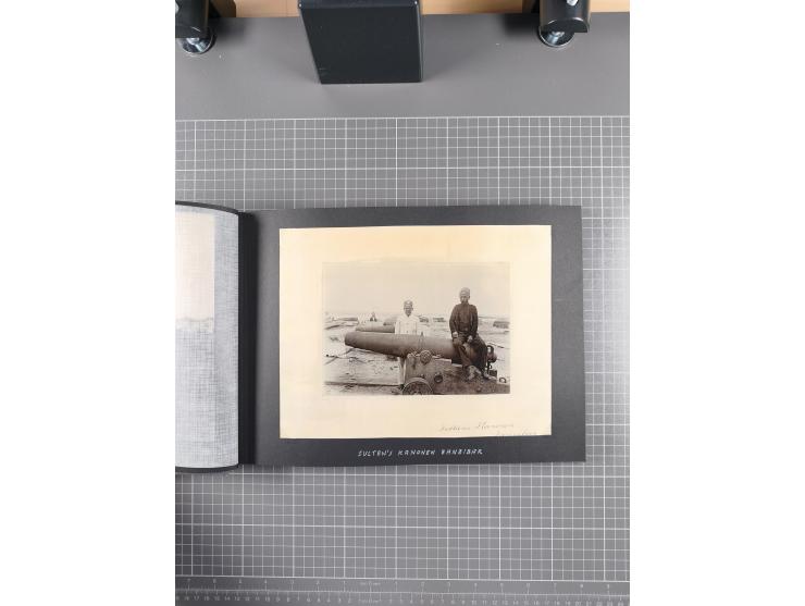 1887/1920, drei Fotoalben der Kaufmann-Familie Paul Devers aus DOA mit etlichen Original-Fotos und vielen Kopien, dabei u.a. 