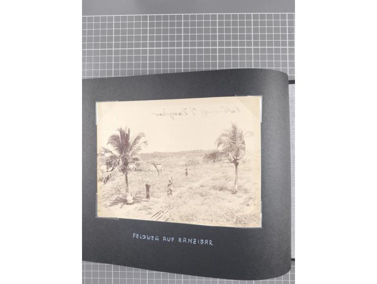 1887/1920, drei Fotoalben der Kaufmann-Familie Paul Devers aus DOA mit etlichen Original-Fotos und vielen Kopien, dabei u.a. 