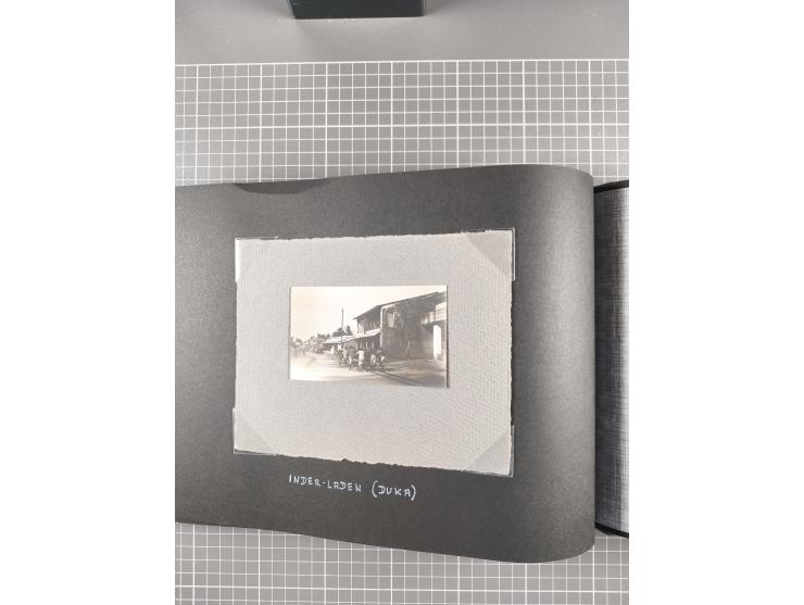 1887/1920, drei Fotoalben der Kaufmann-Familie Paul Devers aus DOA mit etlichen Original-Fotos und vielen Kopien, dabei u.a. 