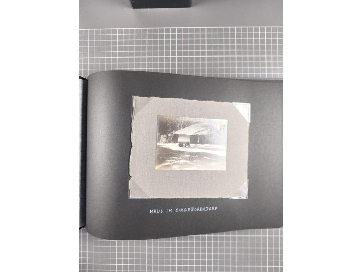 1887/1920, drei Fotoalben der Kaufmann-Familie Paul Devers aus DOA mit etlichen Original-Fotos und vielen Kopien, dabei u.a. 