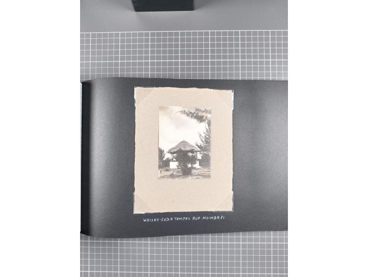 1887/1920, drei Fotoalben der Kaufmann-Familie Paul Devers aus DOA mit etlichen Original-Fotos und vielen Kopien, dabei u.a. 