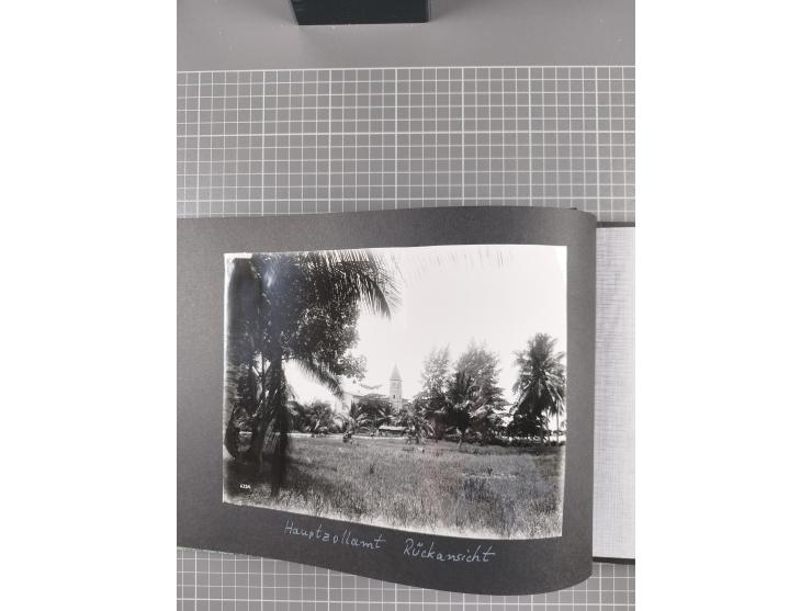 1887/1920, drei Fotoalben der Kaufmann-Familie Paul Devers aus DOA mit etlichen Original-Fotos und vielen Kopien, dabei u.a. 