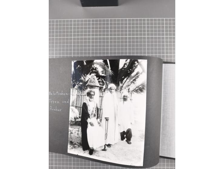 1887/1920, drei Fotoalben der Kaufmann-Familie Paul Devers aus DOA mit etlichen Original-Fotos und vielen Kopien, dabei u.a. 