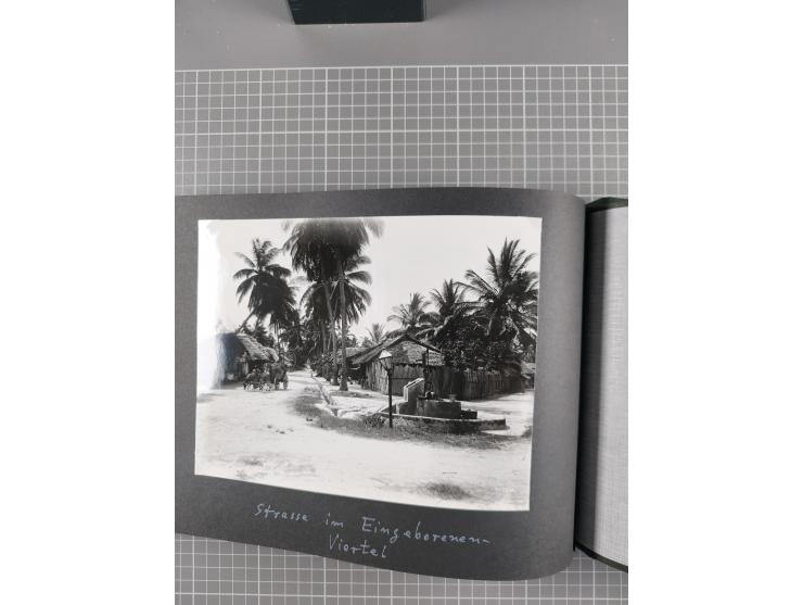 1887/1920, drei Fotoalben der Kaufmann-Familie Paul Devers aus DOA mit etlichen Original-Fotos und vielen Kopien, dabei u.a. 