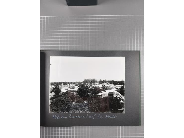 1887/1920, drei Fotoalben der Kaufmann-Familie Paul Devers aus DOA mit etlichen Original-Fotos und vielen Kopien, dabei u.a. 