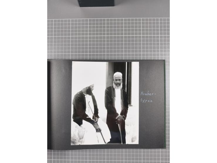 1887/1920, drei Fotoalben der Kaufmann-Familie Paul Devers aus DOA mit etlichen Original-Fotos und vielen Kopien, dabei u.a. 