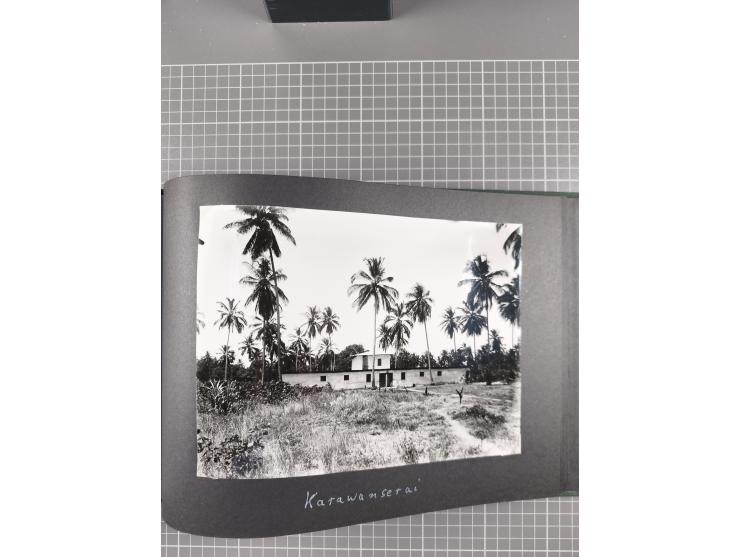 1887/1920, drei Fotoalben der Kaufmann-Familie Paul Devers aus DOA mit etlichen Original-Fotos und vielen Kopien, dabei u.a. 