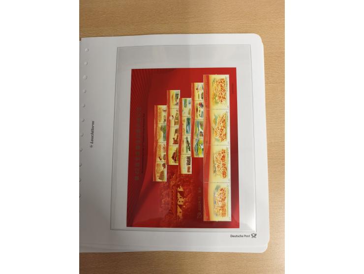 1950/2022 (ca.), mint never hinged/unused and used collection with some duplicates, sheetlets and presentation booklet, some 