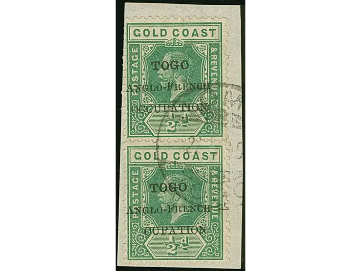 1915, Gold Coast KGV definitives ½ d. green vertical pair, bottom stamp showing variety ‘missing OC’ in overprint ´TOGO / ANG