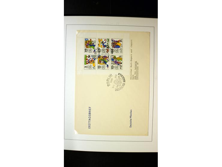1945/90, postfrische und etwas gestempelte Sammlung mit FDC, dabei SBZ Mi.-Nr. Bl.1X, 4, 5X (2), 5Y (2), 5S, 6 (4), DDR Bl.7 