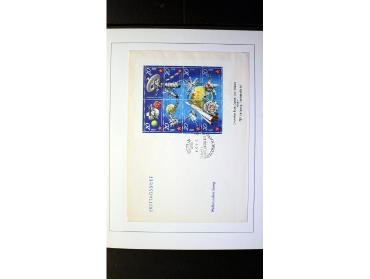 1945/90, postfrische und etwas gestempelte Sammlung mit FDC, dabei SBZ Mi.-Nr. Bl.1X, 4, 5X (2), 5Y (2), 5S, 6 (4), DDR Bl.7 