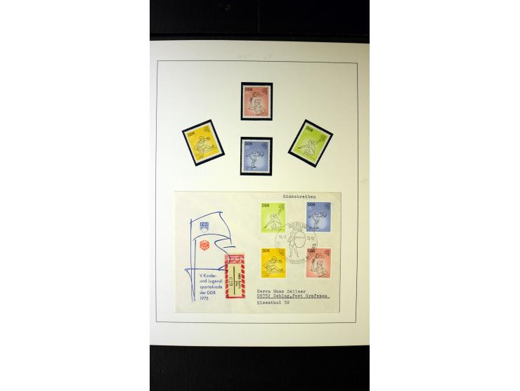 1945/90, postfrische und etwas gestempelte Sammlung mit FDC, dabei SBZ Mi.-Nr. Bl.1X, 4, 5X (2), 5Y (2), 5S, 6 (4), DDR Bl.7 