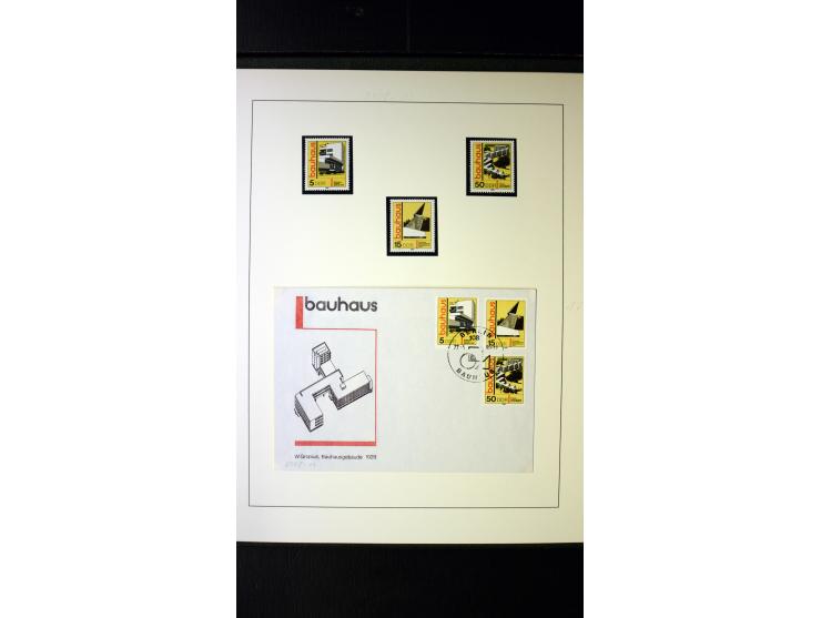 1945/90, postfrische und etwas gestempelte Sammlung mit FDC, dabei SBZ Mi.-Nr. Bl.1X, 4, 5X (2), 5Y (2), 5S, 6 (4), DDR Bl.7 