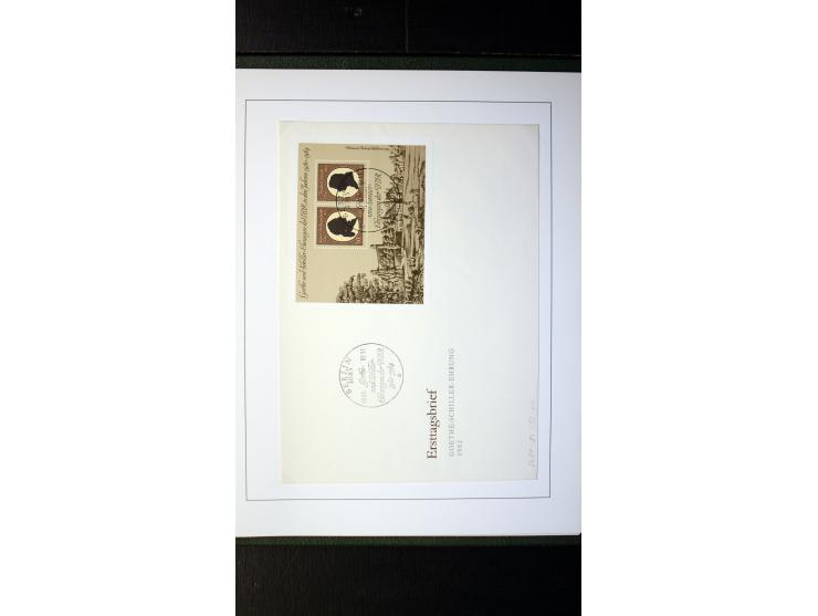 1945/90, postfrische und etwas gestempelte Sammlung mit FDC, dabei SBZ Mi.-Nr. Bl.1X, 4, 5X (2), 5Y (2), 5S, 6 (4), DDR Bl.7 