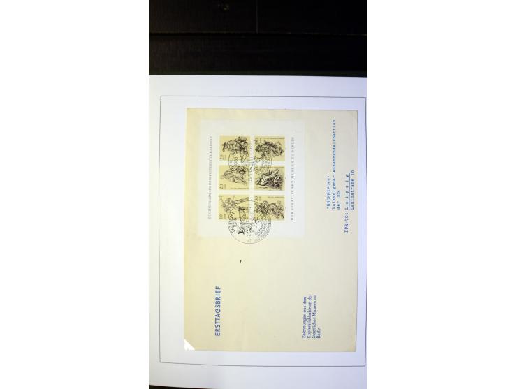 1945/90, postfrische und etwas gestempelte Sammlung mit FDC, dabei SBZ Mi.-Nr. Bl.1X, 4, 5X (2), 5Y (2), 5S, 6 (4), DDR Bl.7 