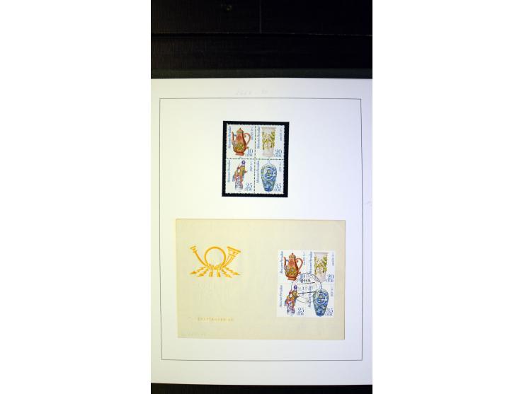 1945/90, postfrische und etwas gestempelte Sammlung mit FDC, dabei SBZ Mi.-Nr. Bl.1X, 4, 5X (2), 5Y (2), 5S, 6 (4), DDR Bl.7 