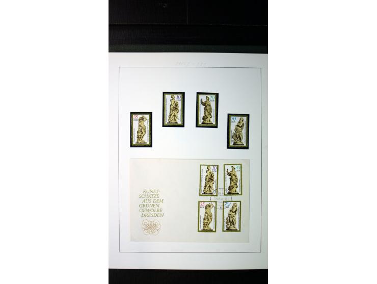 1945/90, postfrische und etwas gestempelte Sammlung mit FDC, dabei SBZ Mi.-Nr. Bl.1X, 4, 5X (2), 5Y (2), 5S, 6 (4), DDR Bl.7 