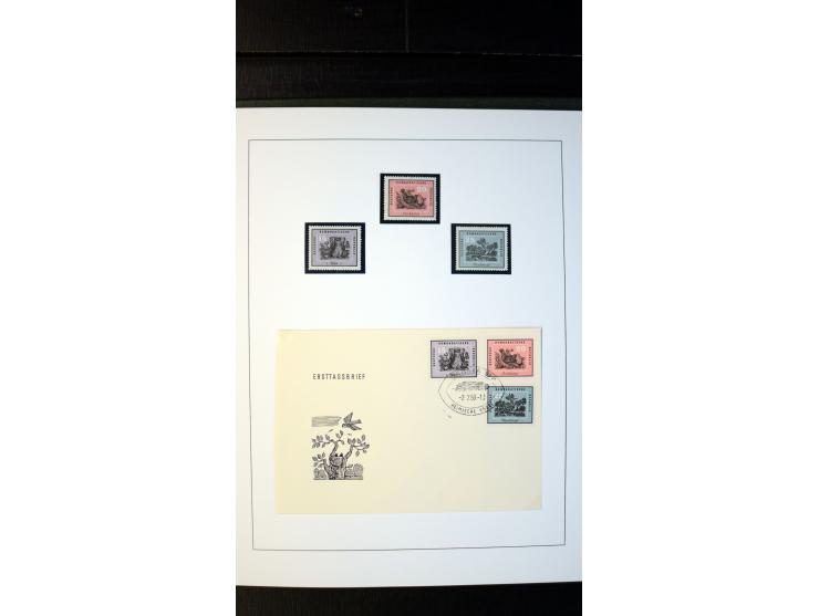 1945/90, postfrische und etwas gestempelte Sammlung mit FDC, dabei SBZ Mi.-Nr. Bl.1X, 4, 5X (2), 5Y (2), 5S, 6 (4), DDR Bl.7 