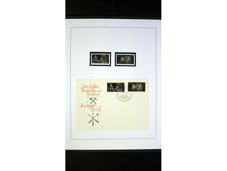 1945/90, postfrische und etwas gestempelte Sammlung mit FDC, dabei SBZ Mi.-Nr. Bl.1X, 4, 5X (2), 5Y (2), 5S, 6 (4), DDR Bl.7 