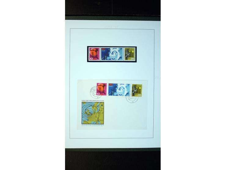 1945/90, postfrische und etwas gestempelte Sammlung mit FDC, dabei SBZ Mi.-Nr. Bl.1X, 4, 5X (2), 5Y (2), 5S, 6 (4), DDR Bl.7 