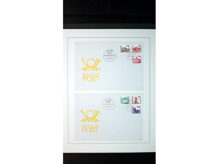 1945/90, postfrische und etwas gestempelte Sammlung mit FDC, dabei SBZ Mi.-Nr. Bl.1X, 4, 5X (2), 5Y (2), 5S, 6 (4), DDR Bl.7 