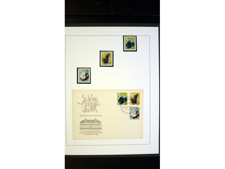1945/90, postfrische und etwas gestempelte Sammlung mit FDC, dabei SBZ Mi.-Nr. Bl.1X, 4, 5X (2), 5Y (2), 5S, 6 (4), DDR Bl.7 