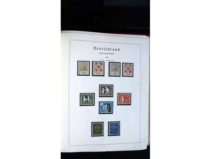 1945/61, ungebrauchte/postfrische und gestempelte Sammlung ab SBZ mit besseren Werten dabei Mi.-Nr. 8y, BIa, Block 1t, Block 