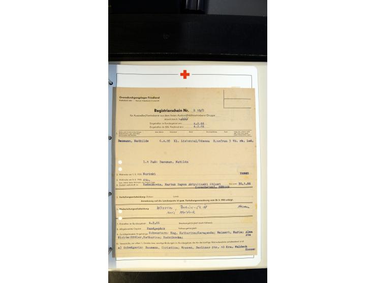 1945/2000 (ca.), umfangreiche Sammlung "Der Suchdienst vom Rotem Kreuz" mit einigen hundert Briefen und Karten inkl. KGF-Vord