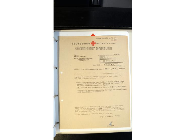 1945/2000 (ca.), umfangreiche Sammlung "Der Suchdienst vom Rotem Kreuz" mit einigen hundert Briefen und Karten inkl. KGF-Vord