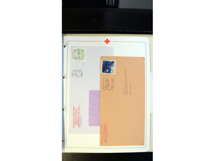 1945/2000 (ca.), umfangreiche Sammlung "Der Suchdienst vom Rotem Kreuz" mit einigen hundert Briefen und Karten inkl. KGF-Vord