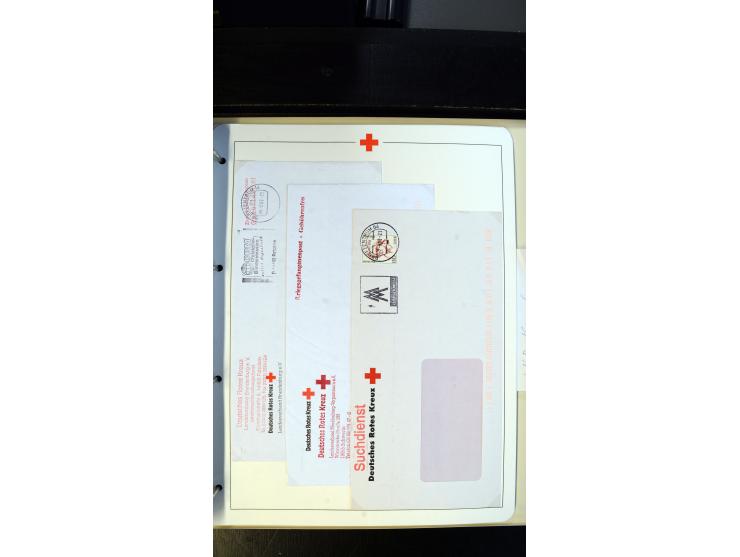 1945/2000 (ca.), umfangreiche Sammlung "Der Suchdienst vom Rotem Kreuz" mit einigen hundert Briefen und Karten inkl. KGF-Vord
