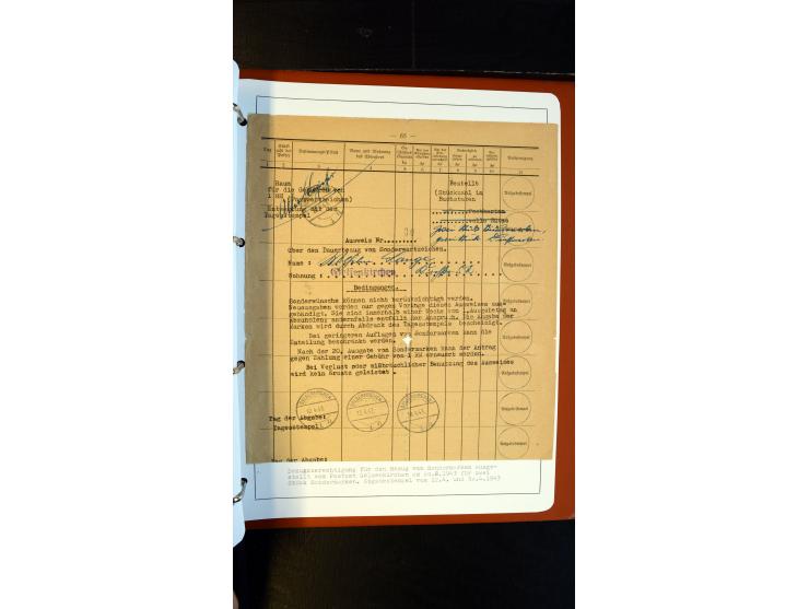 GELSENKIRCHEN: 1860/2000 (ca.), Sammlung ab Preußen in vier Alben, dabei interessante Frankaturen und Stempel, R-Briefe, Luft