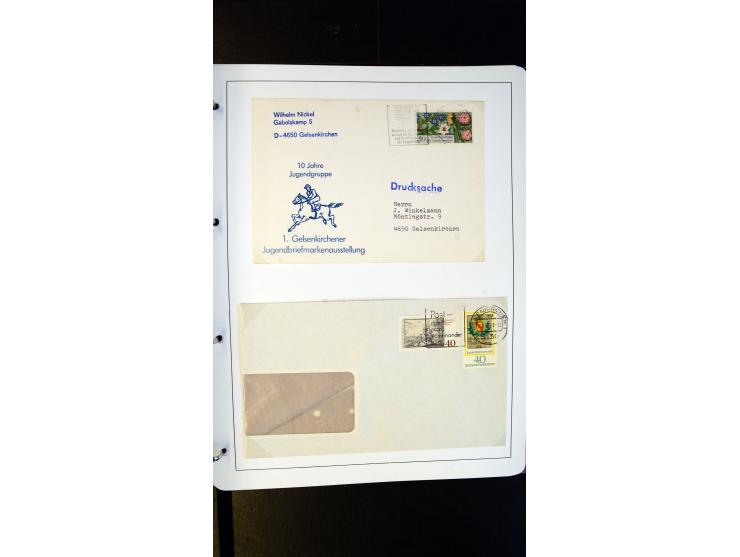 GELSENKIRCHEN: 1860/2000 (ca.), Sammlung ab Preußen in vier Alben, dabei interessante Frankaturen und Stempel, R-Briefe, Luft