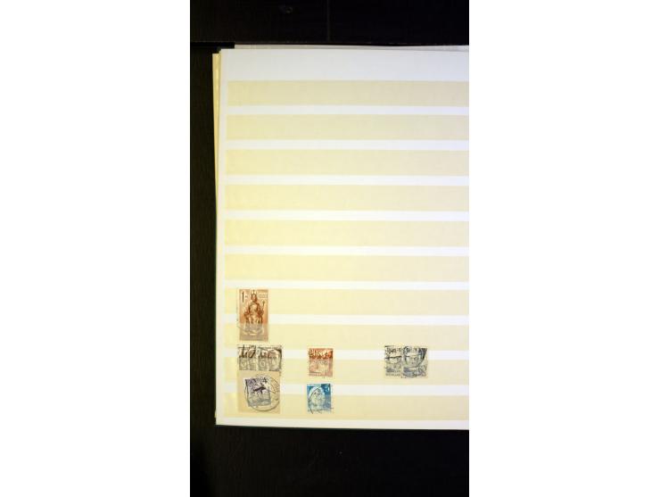 1945/49, postfrischer, ungebrauchter und gestempelter Bestand mit vielen guten Werten, Sätzen und Blocks, etliches sign. Schl