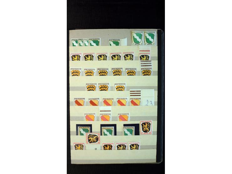 1945/49, postfrischer, ungebrauchter und gestempelter Bestand mit vielen guten Werten, Sätzen und Blocks, etliches sign. Schl