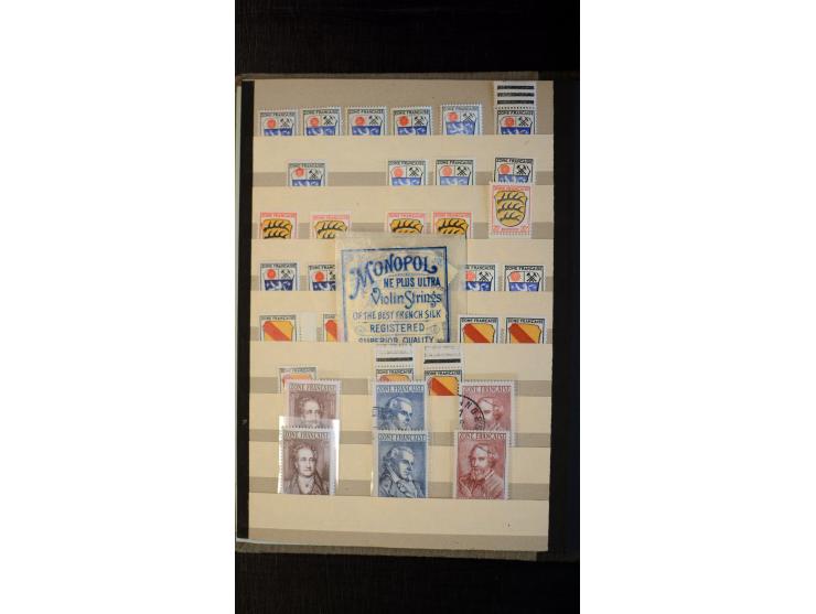 1945/49, postfrischer, ungebrauchter und gestempelter Bestand mit vielen guten Werten, Sätzen und Blocks, etliches sign. Schl