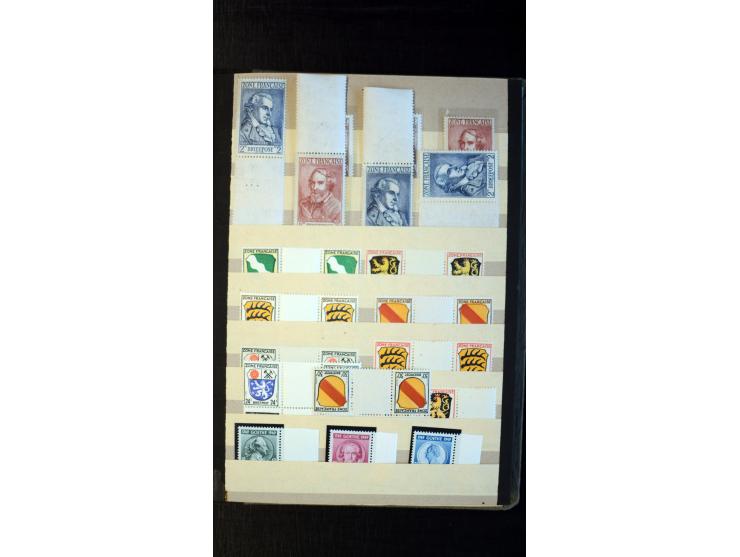 1945/49, postfrischer, ungebrauchter und gestempelter Bestand mit vielen guten Werten, Sätzen und Blocks, etliches sign. Schl
