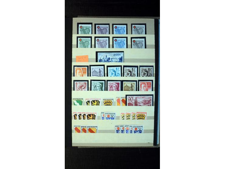 1945/49, postfrischer, ungebrauchter und gestempelter Bestand mit vielen guten Werten, Sätzen und Blocks, etliches sign. Schl