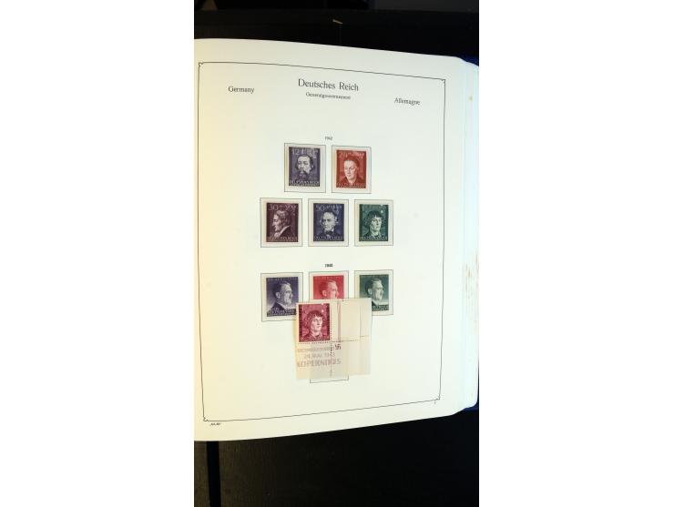 1939/45, meist postfrische Sammlung mit vielen kpl. Ausgaben und Gebiete, dabei u.a. Laibach ohne Portomarken kpl. und meist 