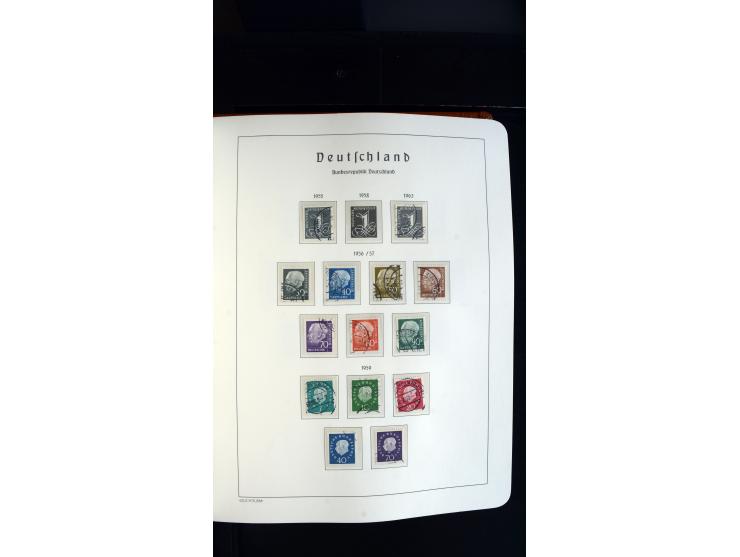 1949/78, postfrische kpl. Sammlung und gestempelte kpl. Sammlung in 2 Leuchtturm-Alben