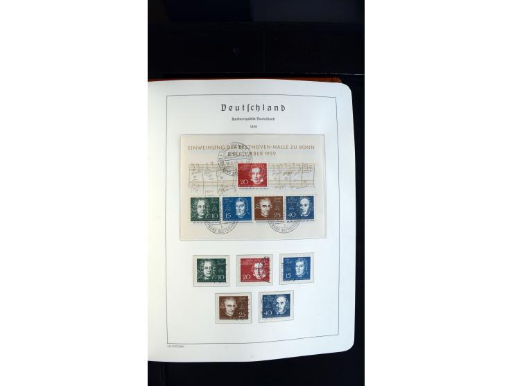 1949/78, postfrische kpl. Sammlung und gestempelte kpl. Sammlung in 2 Leuchtturm-Alben