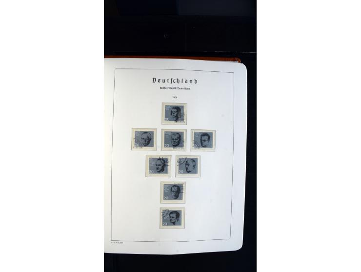 1949/78, postfrische kpl. Sammlung und gestempelte kpl. Sammlung in 2 Leuchtturm-Alben