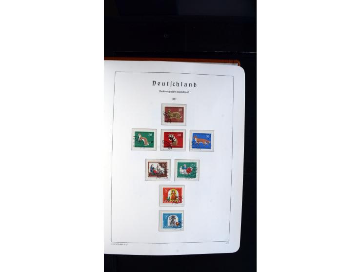 1949/78, postfrische kpl. Sammlung und gestempelte kpl. Sammlung in 2 Leuchtturm-Alben