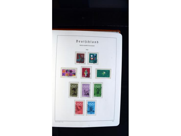 1949/78, postfrische kpl. Sammlung und gestempelte kpl. Sammlung in 2 Leuchtturm-Alben