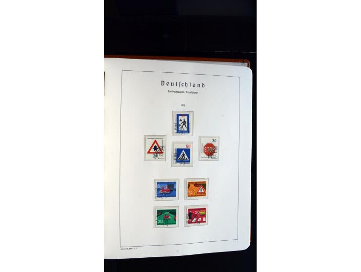 1949/78, postfrische kpl. Sammlung und gestempelte kpl. Sammlung in 2 Leuchtturm-Alben