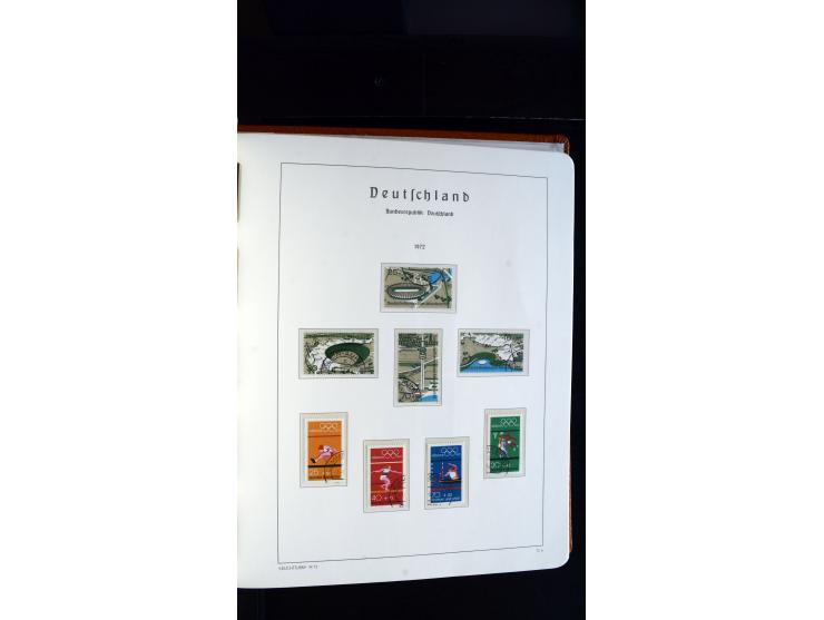 1949/78, postfrische kpl. Sammlung und gestempelte kpl. Sammlung in 2 Leuchtturm-Alben