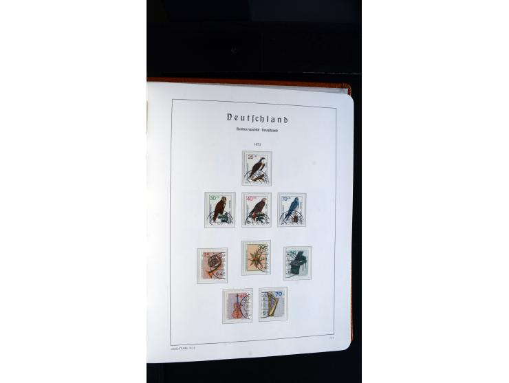 1949/78, postfrische kpl. Sammlung und gestempelte kpl. Sammlung in 2 Leuchtturm-Alben