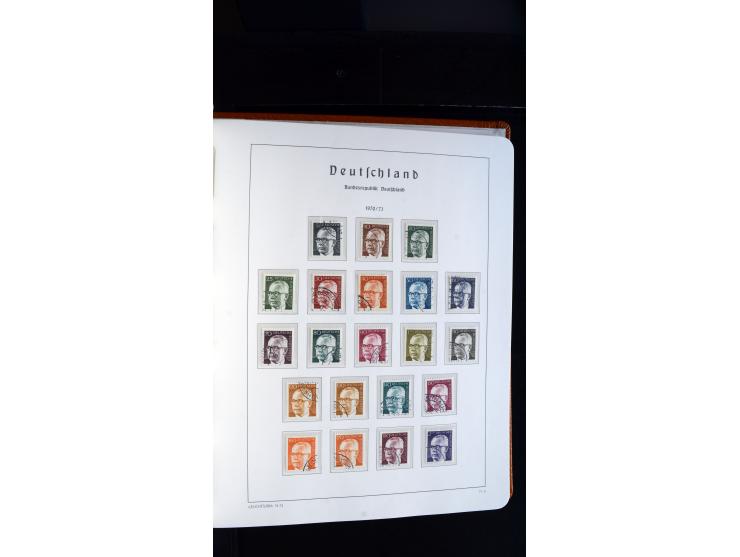 1949/78, postfrische kpl. Sammlung und gestempelte kpl. Sammlung in 2 Leuchtturm-Alben